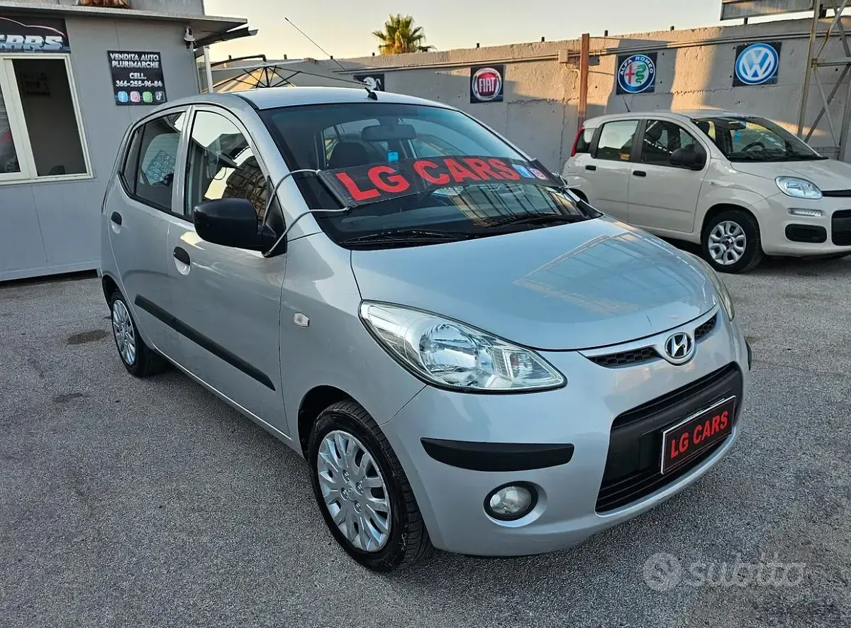 Usata Hyundai i10 Style 66 CV (48 kW) 2009 Grigio Utilitaria