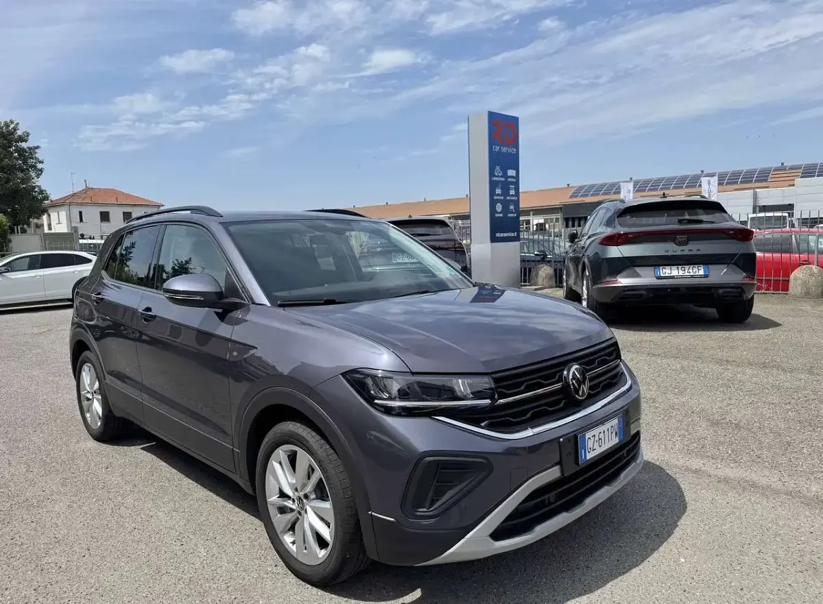 Usata VW T-Cross Edition 95 CV (69 kW) 2025 Smoky grey met SUV