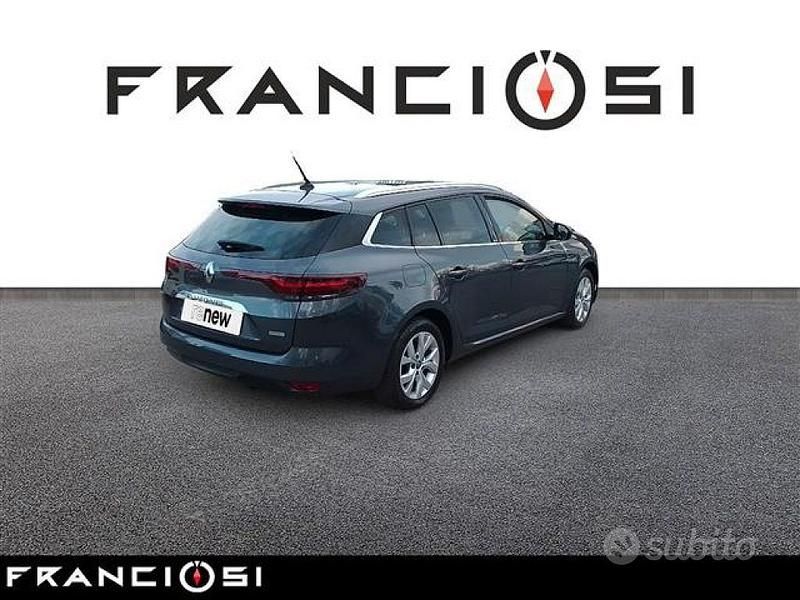 Usata Renault Mégane IV Business 91 CV (66 kW) 2020 Grigio Station wagon