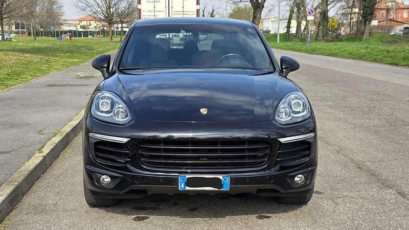 Usata Porsche Cayenne 333 CV (244 kW) 2015 SUV