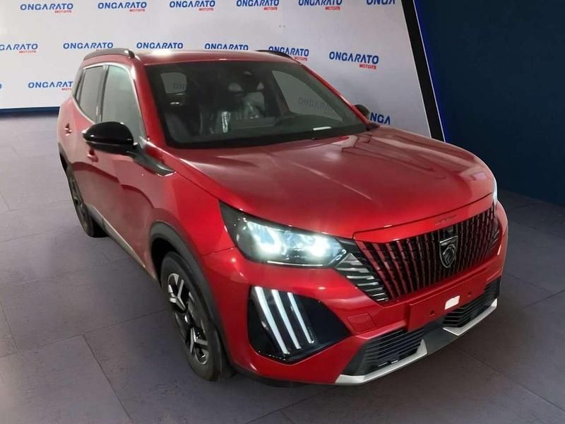 Usata Peugeot 2008 Allure 102 CV (75 kW) 2024 Rosso SUV