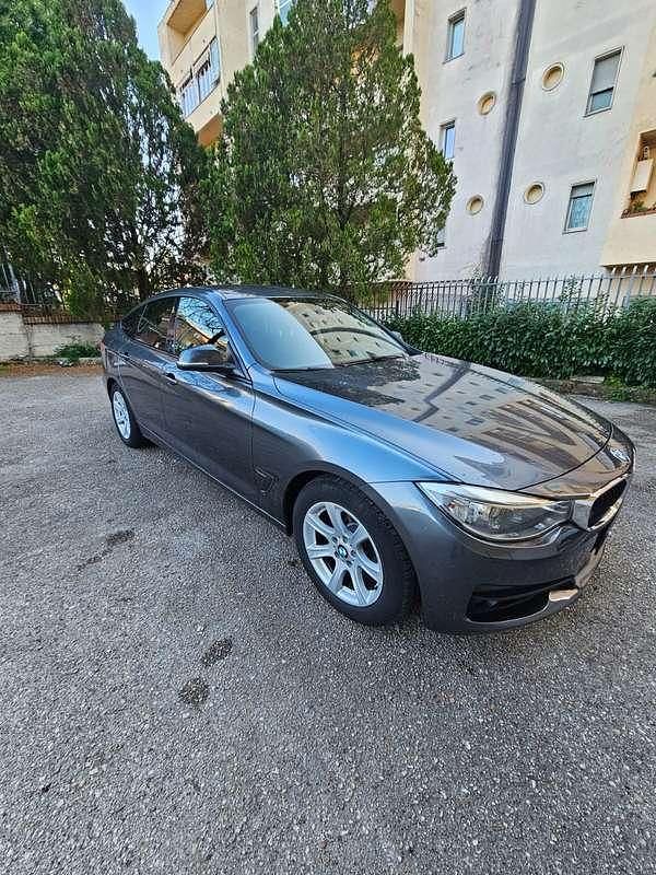Grigio Usata 2013 BMW 318 Gran Turismo Station wagon | 9000 € - Immagine 1/4