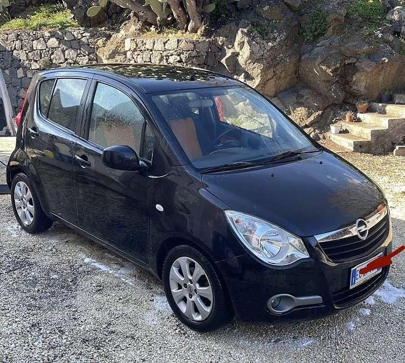 Usata 2009 Opel Agila Enjoy Due volumi | 5000 € (Cara) - Immagine 1/3