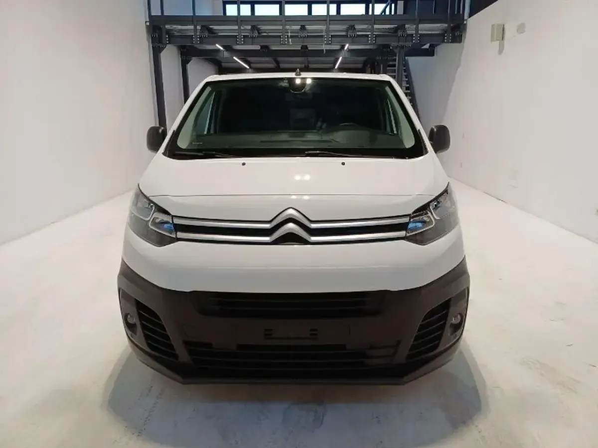 Usata Citroën Jumpy 120 CV (88 kW) 2021 Bianco Monovolume