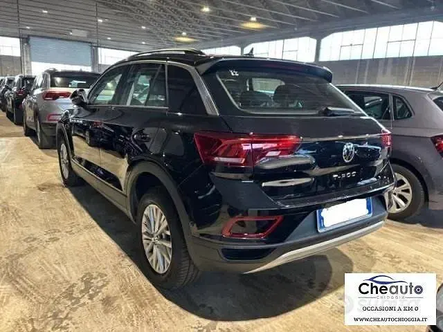 Usata VW T-Roc Life 116 CV (85 kW) 2025 Nero SUV