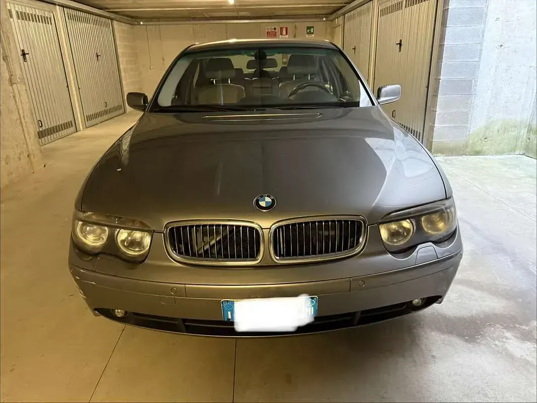 Usata BMW 735 272 CV (200 kW) 2002 Berlina