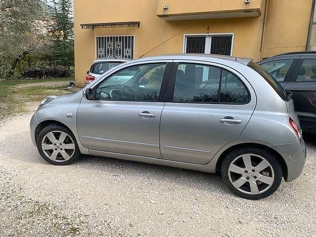 Second-hand Nissan Micra 75 CP (55 kW) 2009 Gri Hatchback