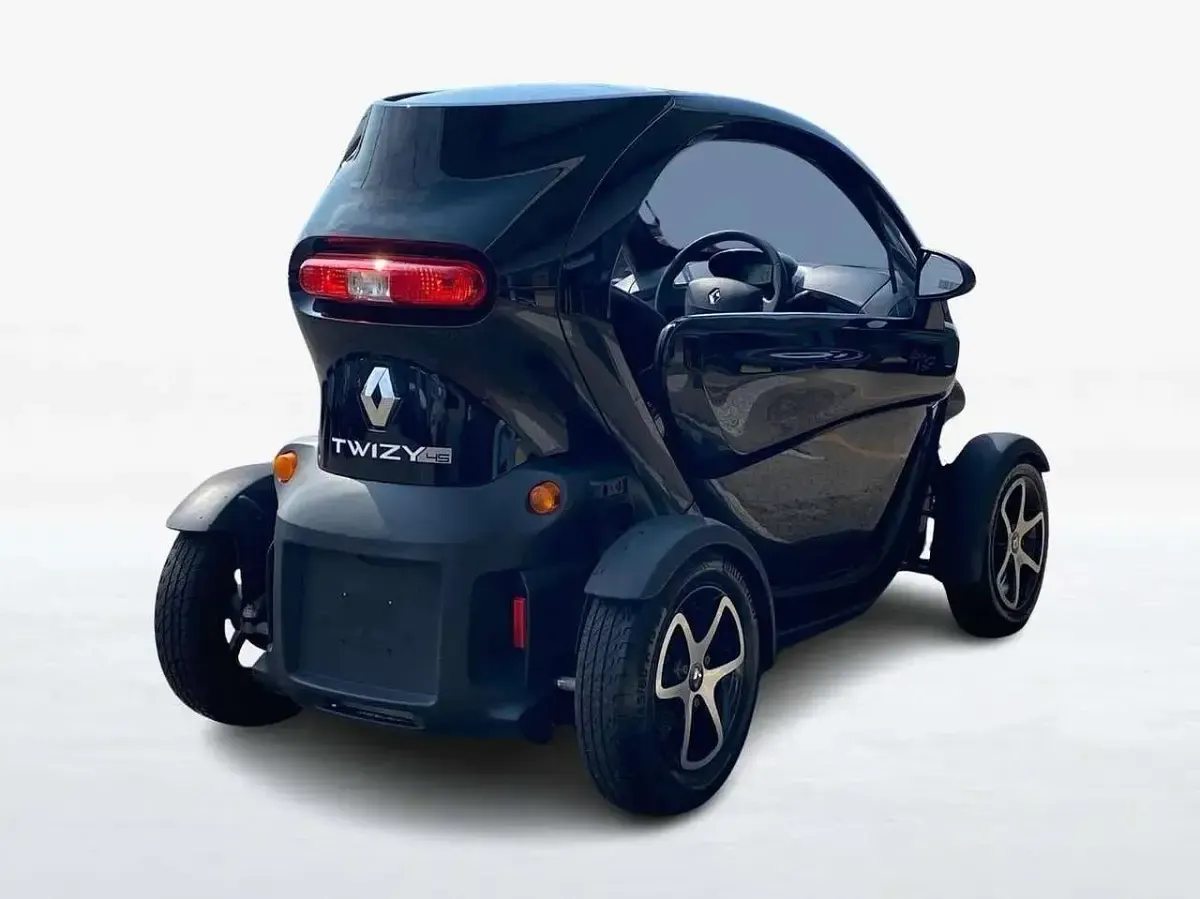 Usata Renault Twizy 12 kW (17 CV) 2018 Nero Utilitaria
