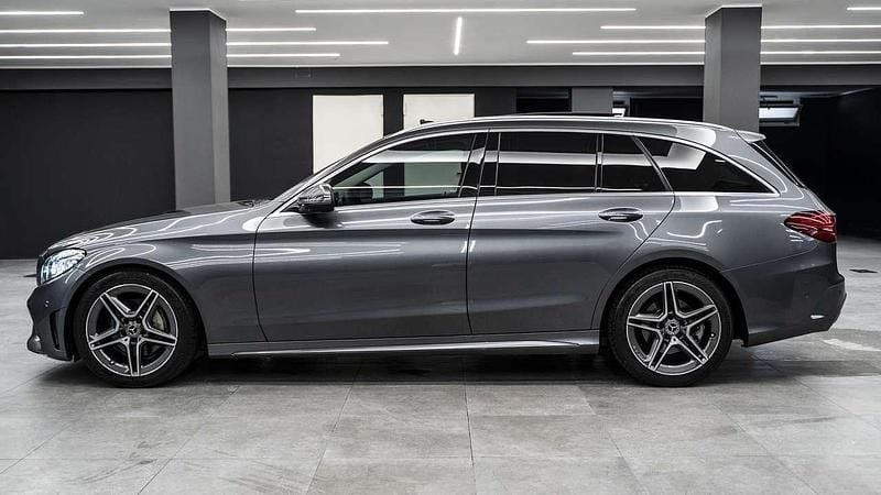 Usata Mercedes C220 Premium 194 CV (142 kW) 2019 Daytona perlato metall Station wagon