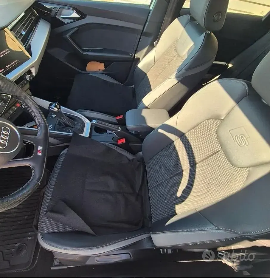 Usata Audi A1 S-Line 110 CV (80 kW) 2021 Grigio SUV