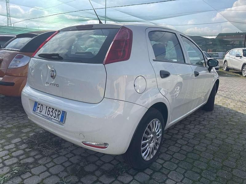 Usata Fiat Grande Punto 77 CV (56 kW) 2016 Other Utilitaria
