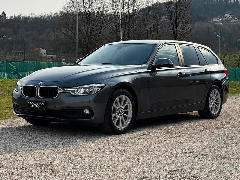 Usata BMW 316 Advantage 116 CV (85 kW) 2017 Grigio Station wagon