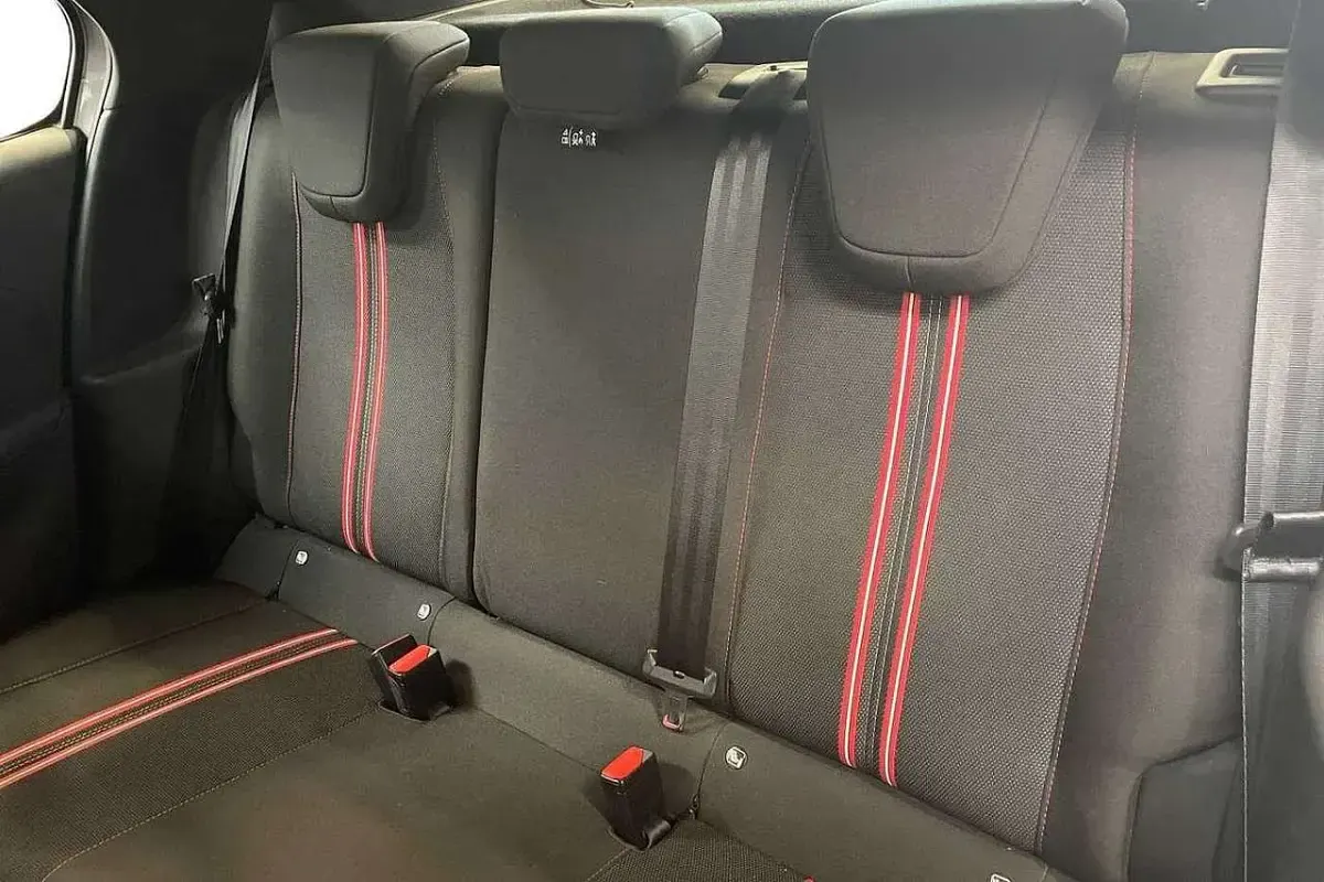 Usata Opel Corsa GS Line 100 kW (136 CV) 2021 Grigio Utilitaria