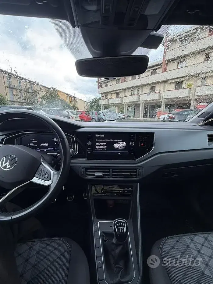 Usata VW Taigo R-line 110 CV (80 kW) 2023 Bianco SUV