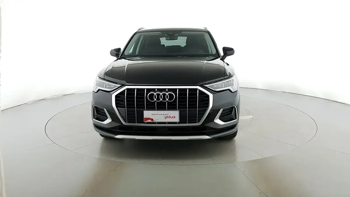 Usata Audi Q3 Advanced 150 CV (110 kW) 2025 Nero midnight SUV