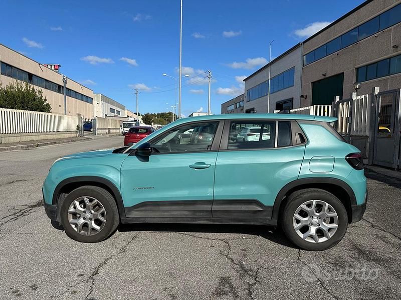 Usata Jeep Avenger Longitude 101 CV (74 kW) 2024 Grigio SUV