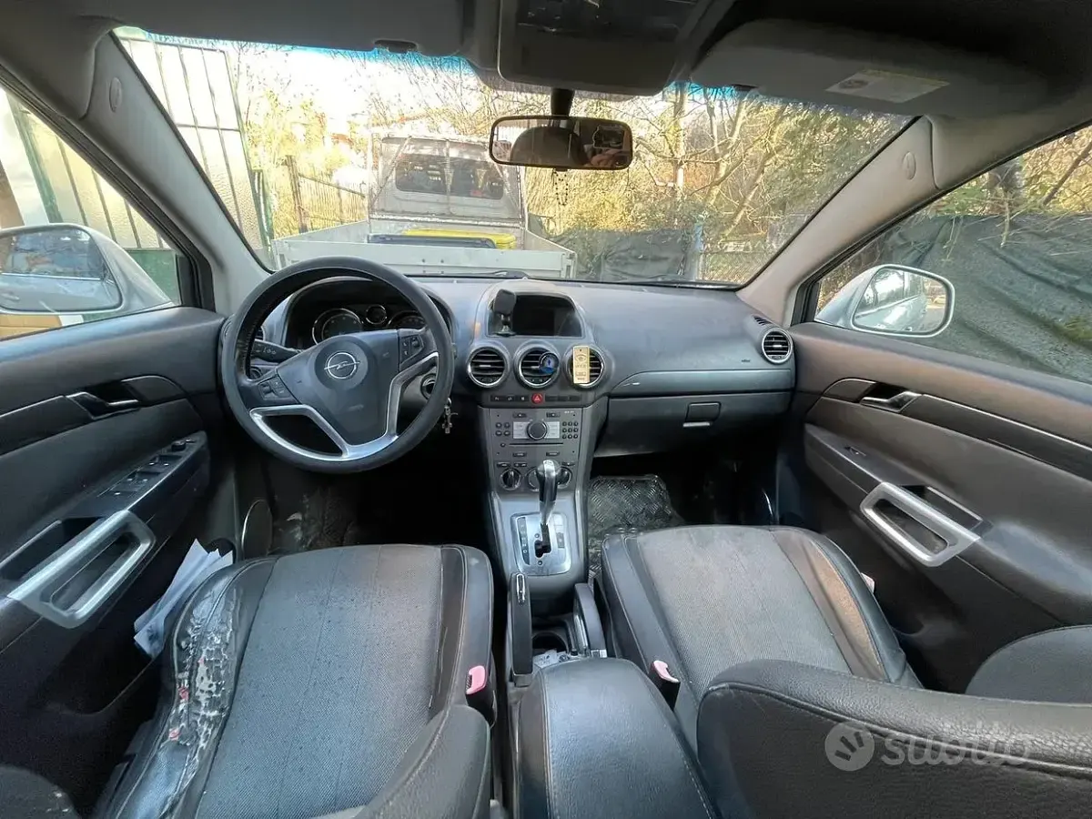 Usata Opel Antara 2009 Grigio SUV