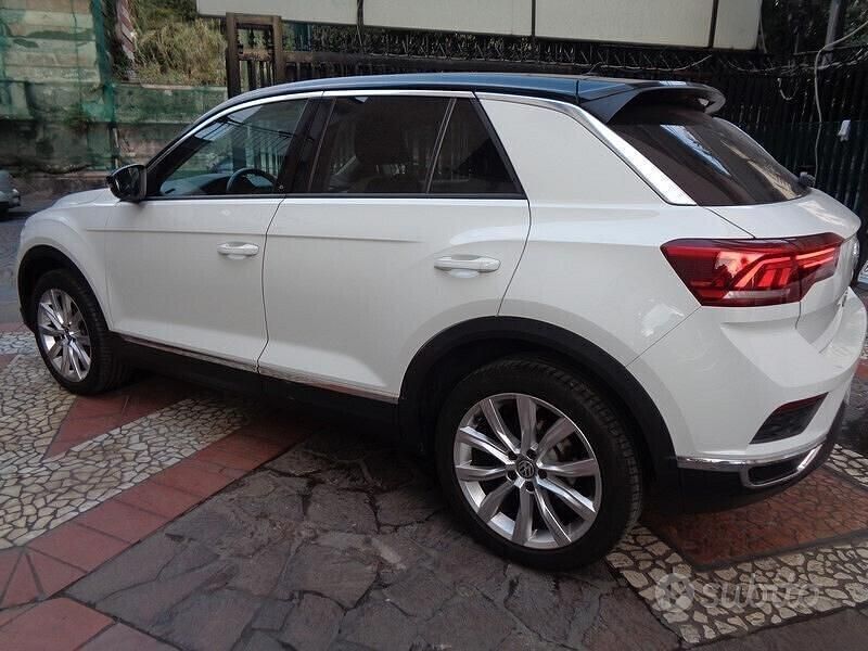 Usata VW T-Roc Advance 116 CV (85 kW) 2019 Bianco SUV