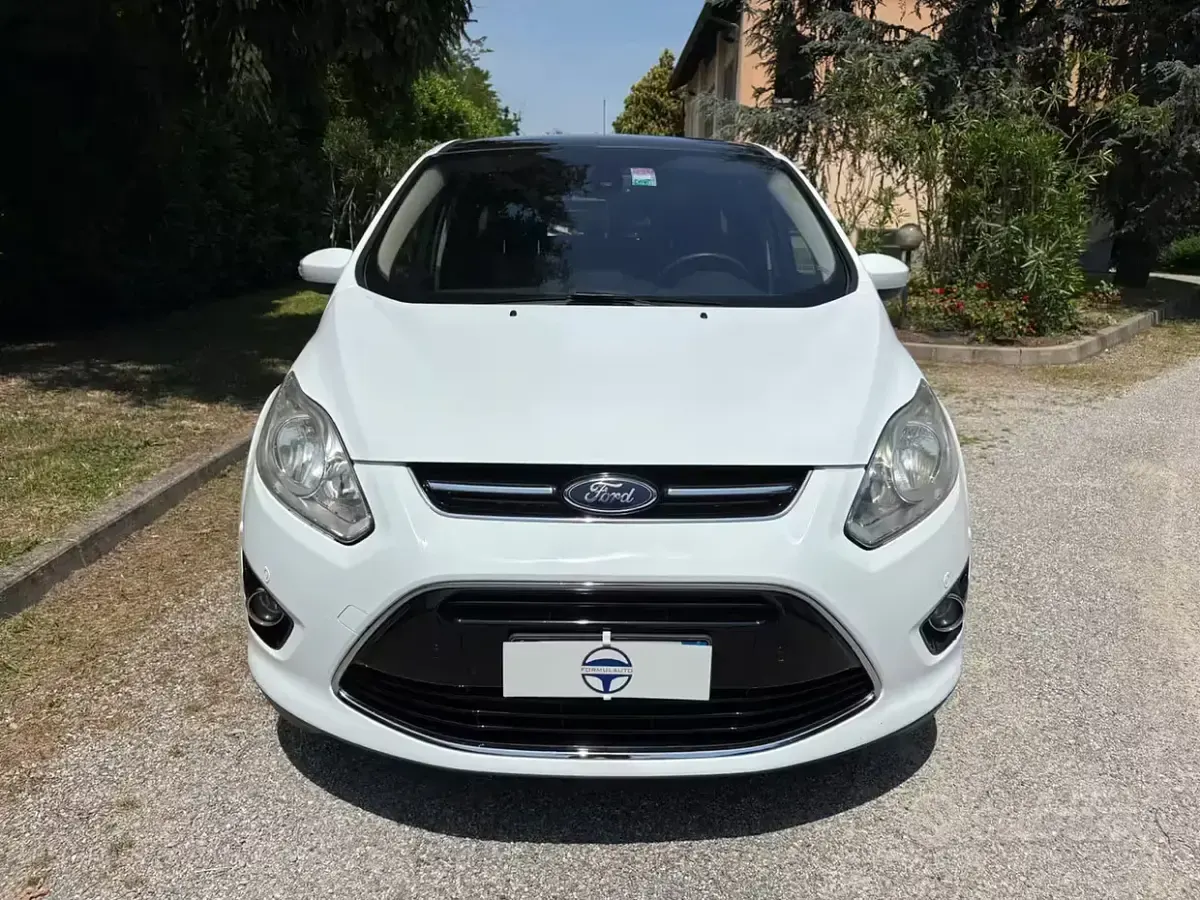 Usata Ford C-MAX Titanium 116 CV (85 kW) 2011 Bianco Monovolume