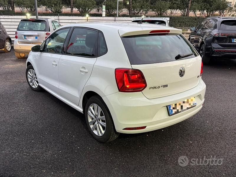 Usata VW Polo Trendline 74 CV (54 kW) 2016 Bianco Berlina