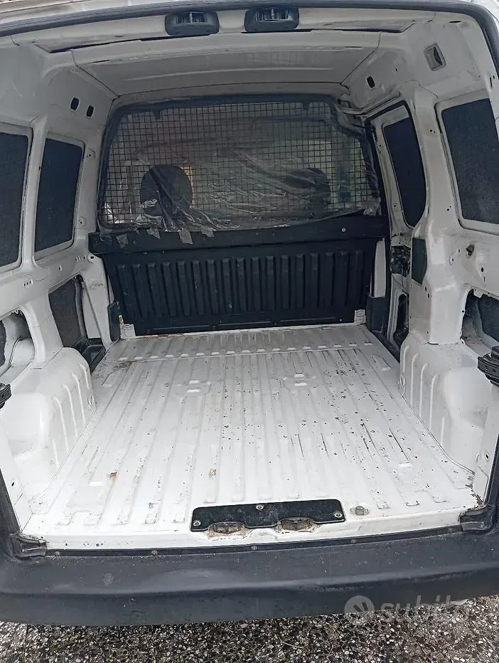 Usata Citroën Berlingo 90 CV (66 kW) 2006 Monovolume