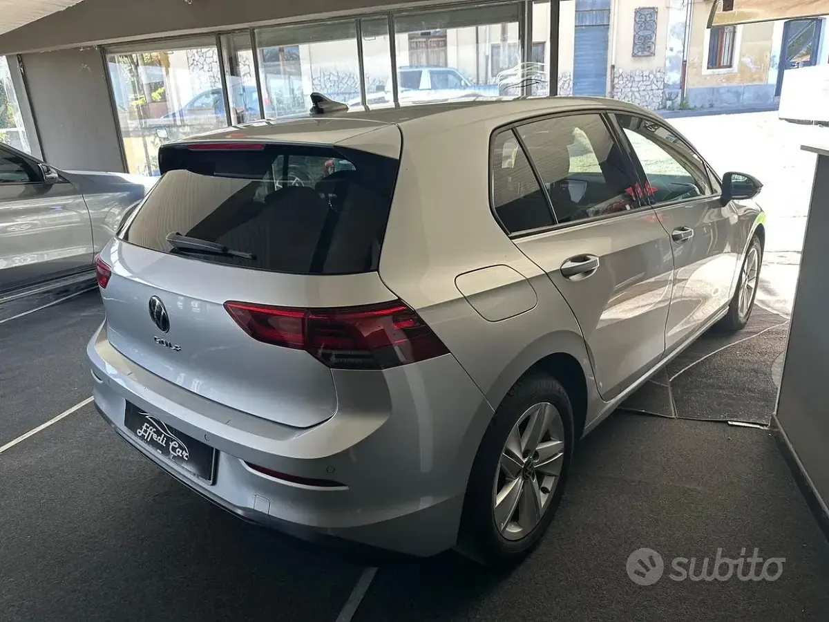 Usata VW Golf VII Life 150 CV (110 kW) 2020 Grigio Berlina