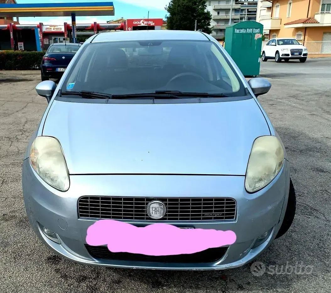 Usata Fiat Grande Punto 75 CV (55 kW) 2007 Grigio Utilitaria