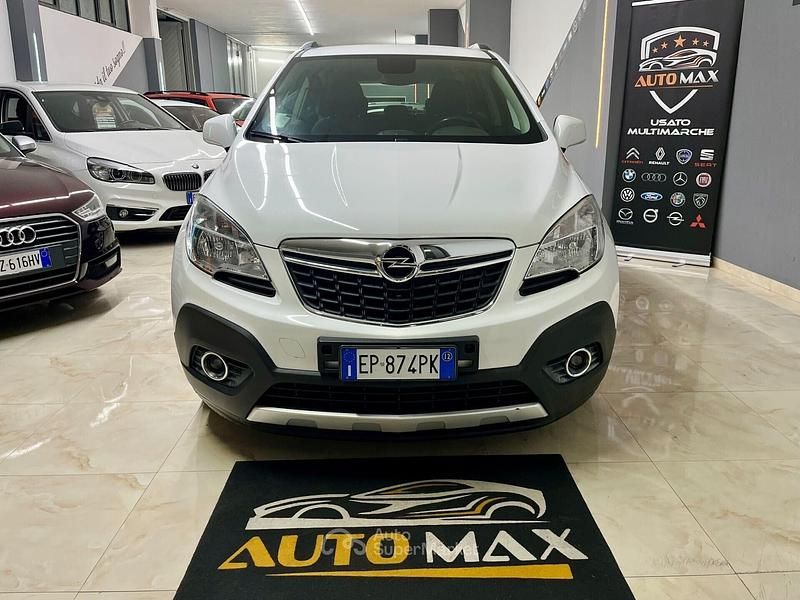 Usata Opel Mokka Cosmo 131 CV (96 kW) 2012 Bianco SUV