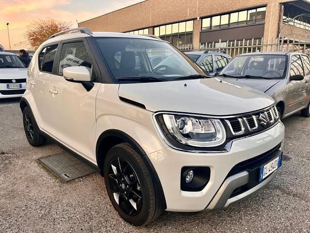 Usata Suzuki Ignis 83 CV (61 kW) 2022 Bianco SUV