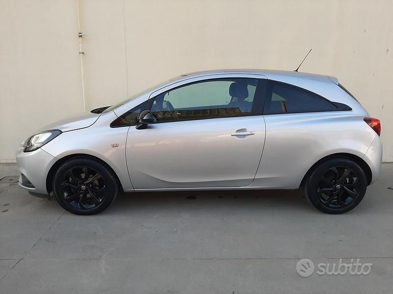Gebraucht Opel Corsa 90 PS (66 kW) 2016 Grau Coupé