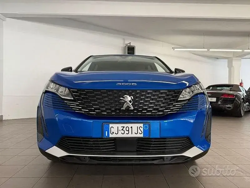 Gebraucht Peugeot 3008 Allure 131 PS (96 kW) 2022 Blau SUV