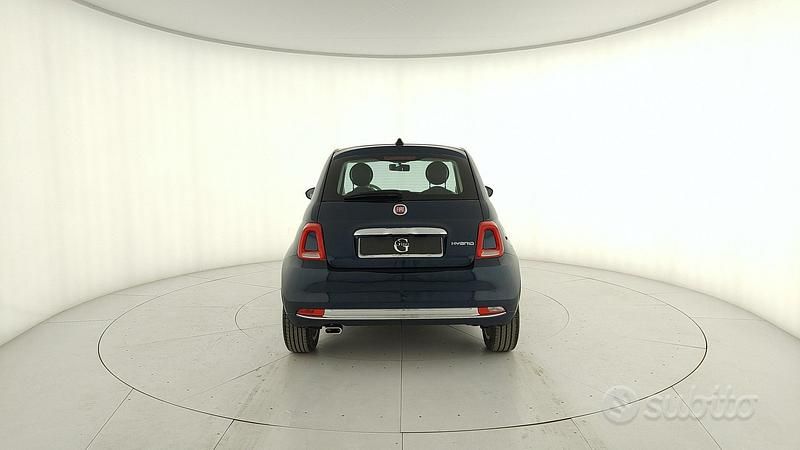 Usata Fiat 500 Dolcevita 70 CV (51 kW) 2024 Blu Berlina