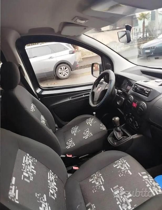 Usata Fiat Qubo Trekking 77 CV (56 kW) 2015 Nero Monovolume