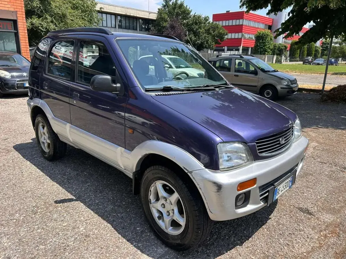 Usata Daihatsu Terios 86 CV (63 kW) 1999 Blu/azzurro SUV