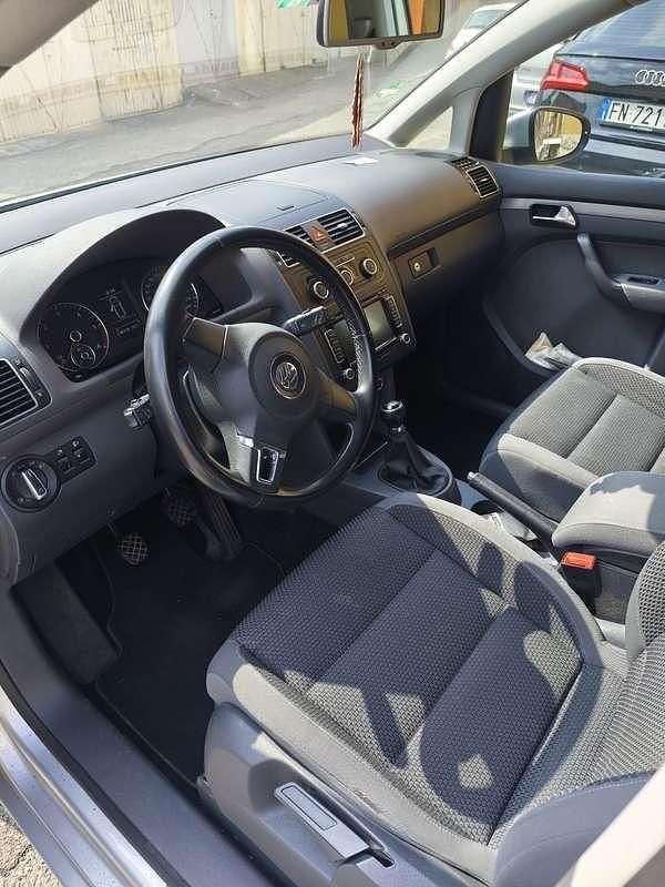 Usata VW Touran Comfortline 105 CV (77 kW) 2011 Monovolume