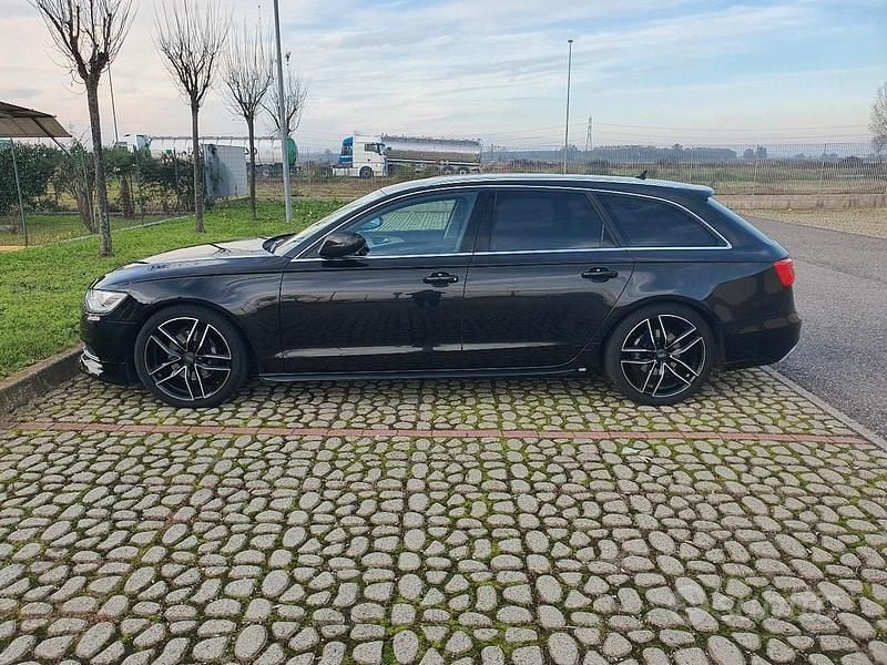 Usata Audi A6 177 CV (130 kW) 2013 Nero Station wagon