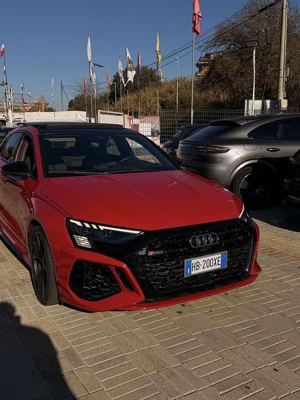 Usata Audi RS3 Ambiente 400 CV (294 kW) 2022 Rosso Berlina