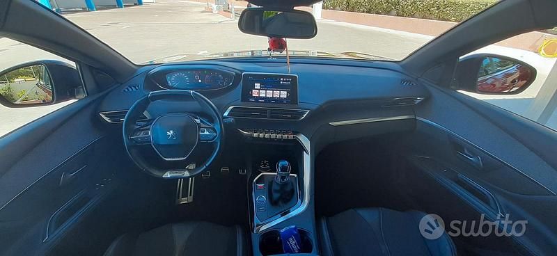 Usata Peugeot 3008 150 CV (110 kW) 2018 Rosso Station wagon