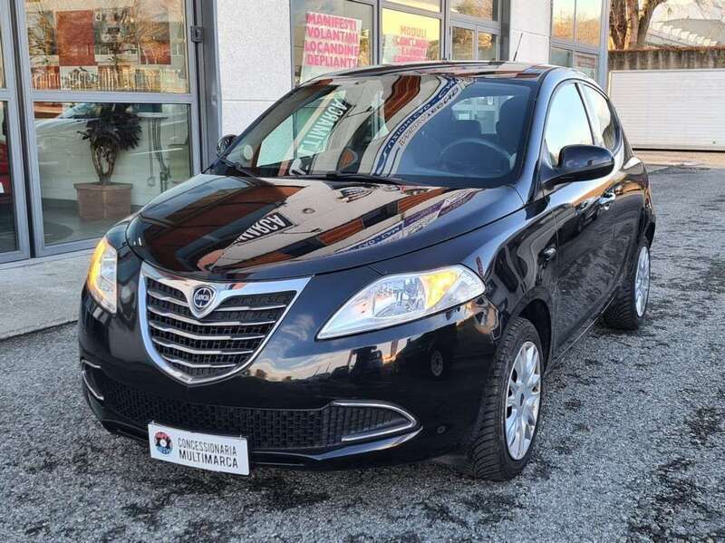Nero Usata 2013 Lancia Ypsilon Gold Due volumi | 6600 € (Buon prezzo) - Immagine 1/4