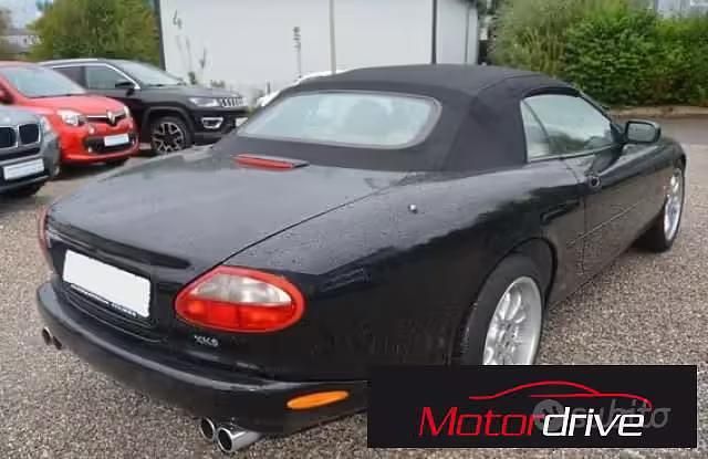 Usata Jaguar XK8 284 CV (208 kW) 1999 Nero Cabrio