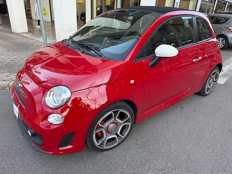 Usata Abarth 595C 140 CV (102 kW) 2013 Rosso Cabrio