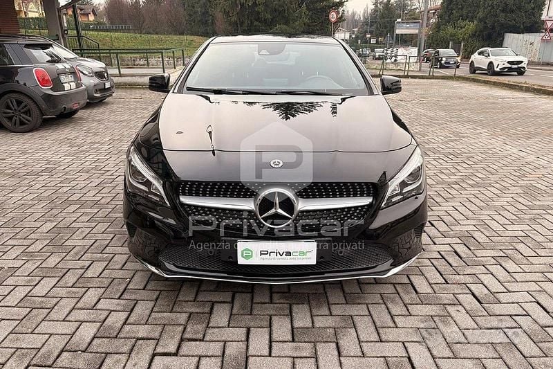 Usata Mercedes CLA180 122 CV (89 kW) 2018 Nero Berlina