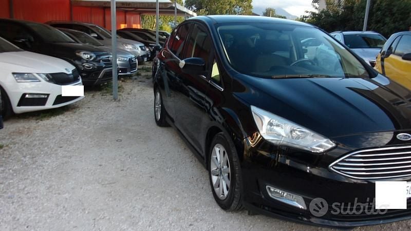Usata Ford C-MAX Titanium 95 CV (69 kW) 2017 Nero Monovolume