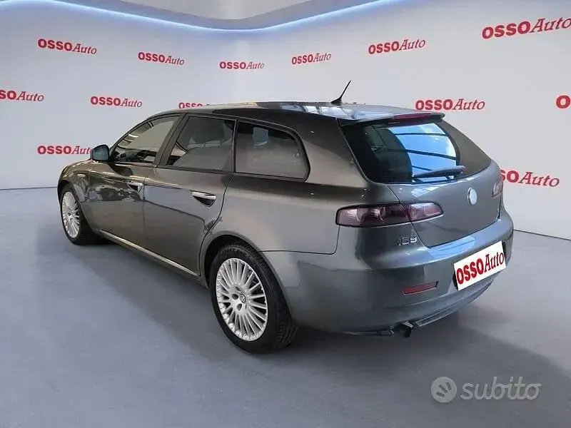 Käytetty Alfa Romeo 159 Progression 150 HP (110 kW) 2007 Harmaa Farmari