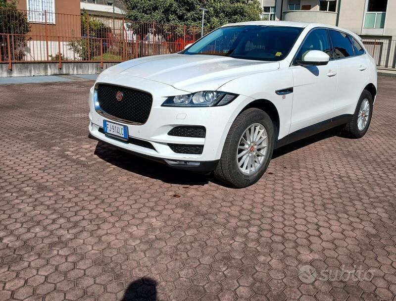 Bianco Usata 2017 Jaguar F-Pace SUV | 19.700 € (Cara) - Immagine 1/4