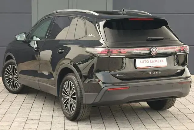 Usata VW Tiguan Life 131 CV (96 kW) 2025 Nero SUV