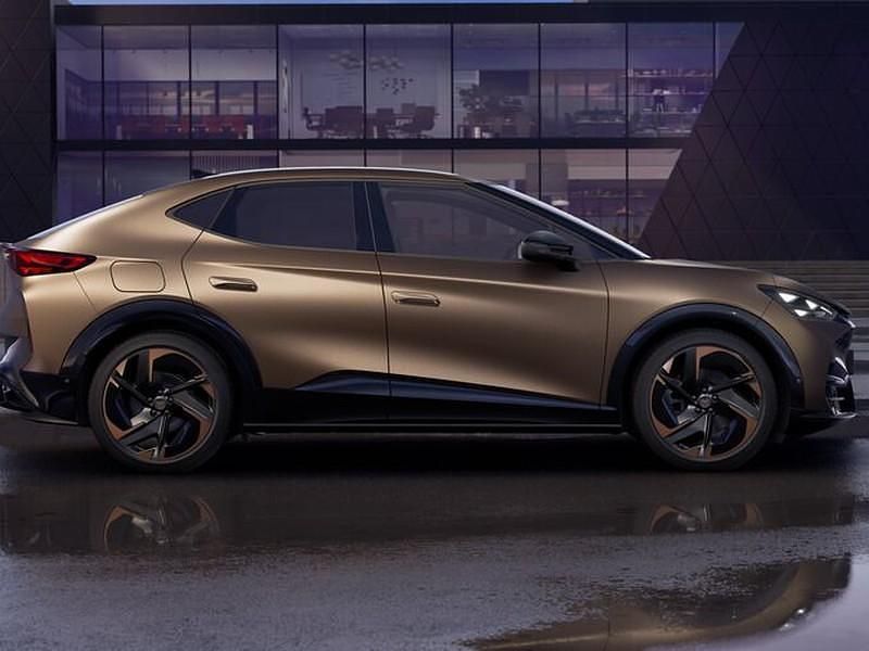 Nuova Cupra Tavascan Endurance 210 kW (286 CV) 2026 Bronzo century opaco SUV