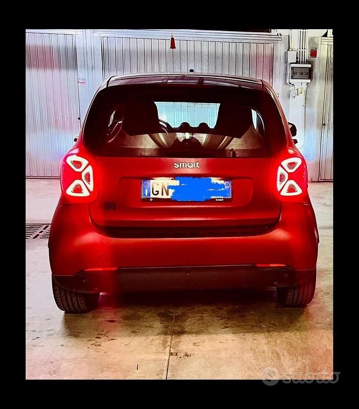 Usata Smart ForTwo Electric Drive 2023 Rosso