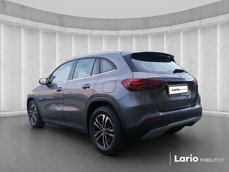Usata Mercedes GLA180 Advanced Plus 136 CV (100 kW) 2023 Grigio SUV