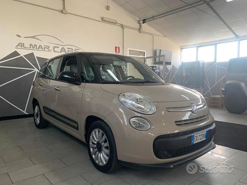 Usata Fiat 500L Living 85 CV (62 kW) 2014 Beige Monovolume